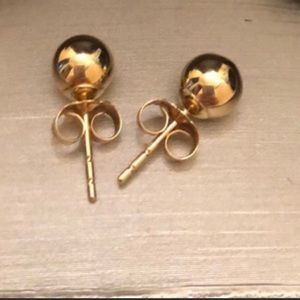 14k gold ball stud earrings